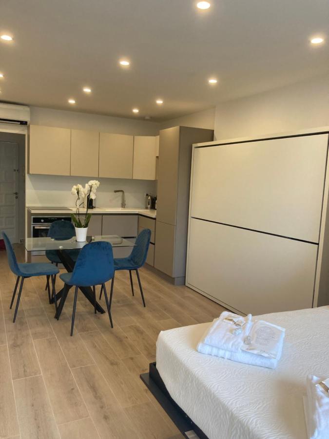La Cigale Bord De Apartment